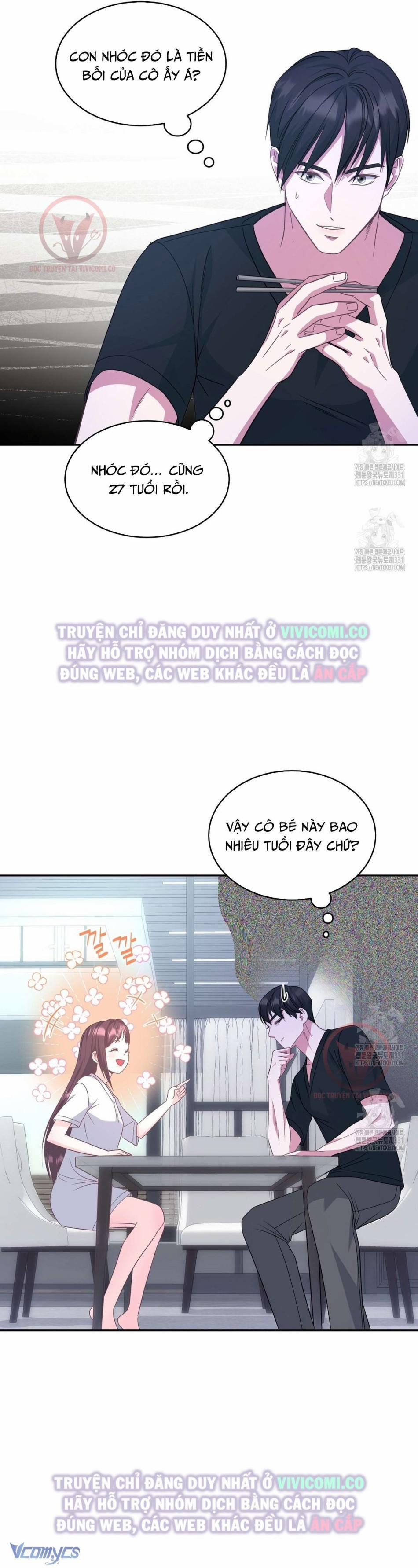 [18+] Sếp Của Anh Trai Tôi Đã Vượt Quá Giới Hạn 12 trang 25