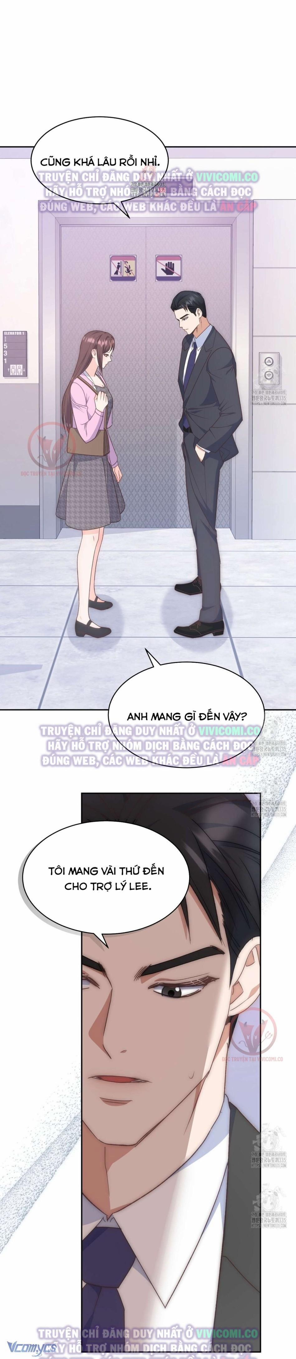 [18+] Sếp Của Anh Trai Tôi Đã Vượt Quá Giới Hạn 16 trang 1