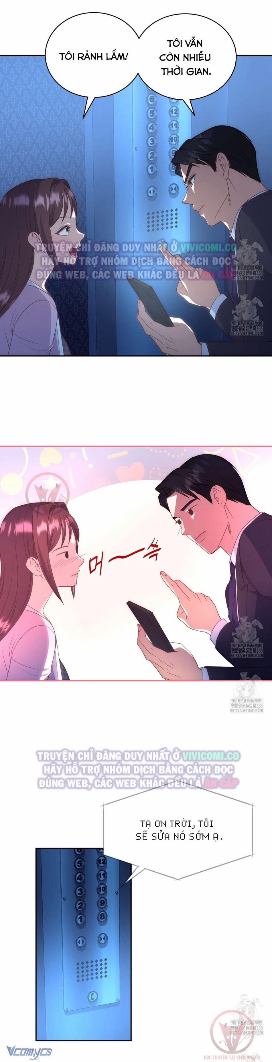 [18+] Sếp Của Anh Trai Tôi Đã Vượt Quá Giới Hạn 16 trang 12