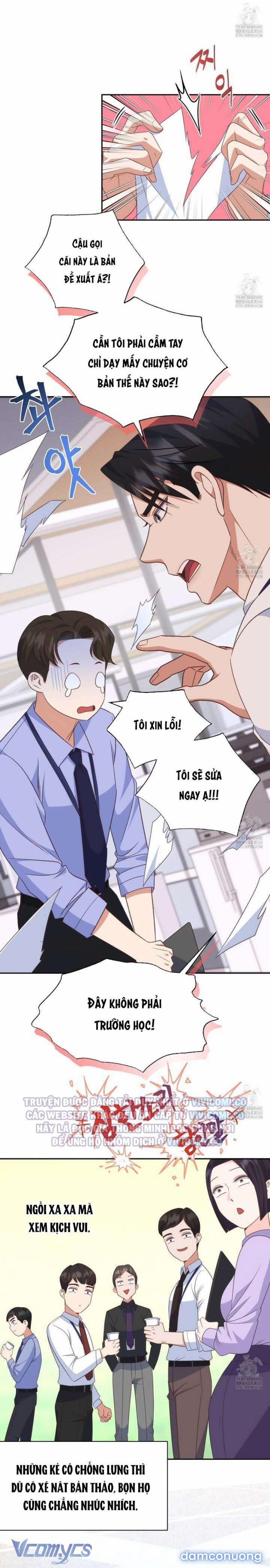 [18+] Sếp Của Anh Trai Tôi Đã Vượt Quá Giới Hạn 21 trang 6