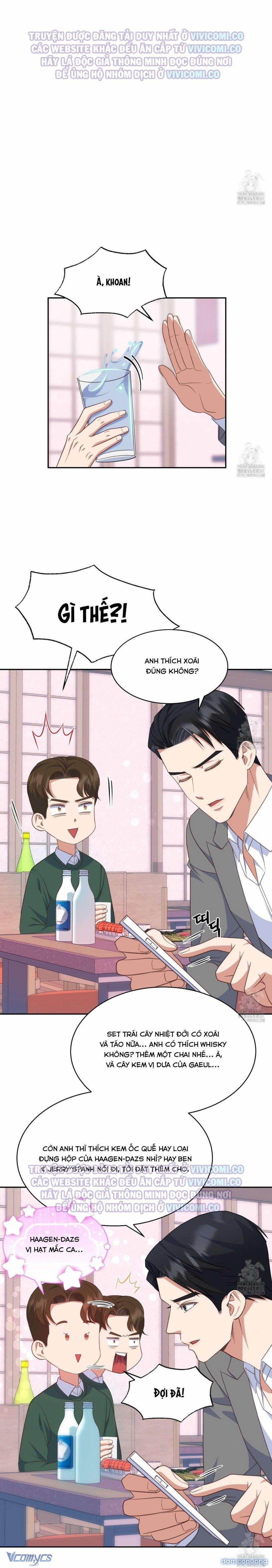[18+] Sếp Của Anh Trai Tôi Đã Vượt Quá Giới Hạn 23 trang 4