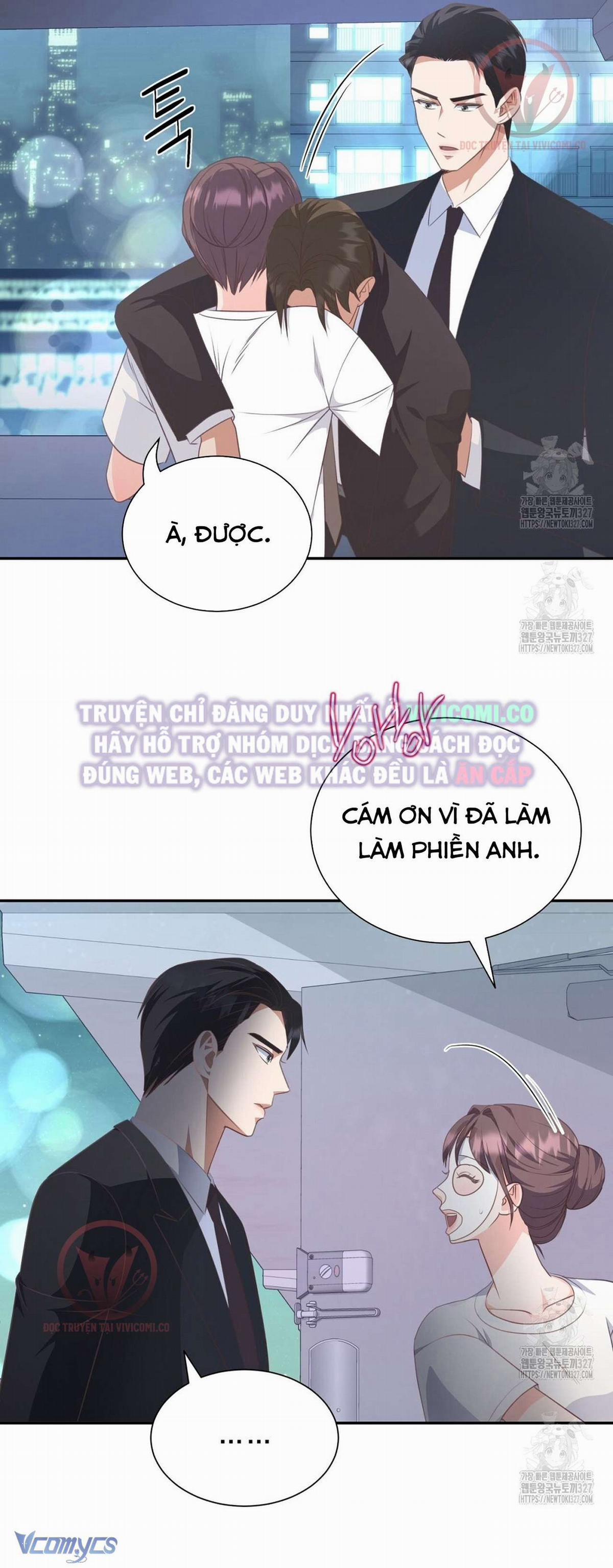 [18+] Sếp Của Anh Trai Tôi Đã Vượt Quá Giới Hạn 3 trang 3