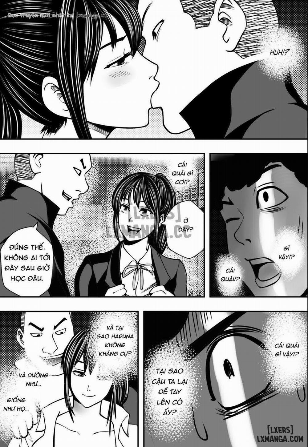 Chuyện Xảy Ra Trong Phòng Thay Đồ Nữ Oneshot trang 18