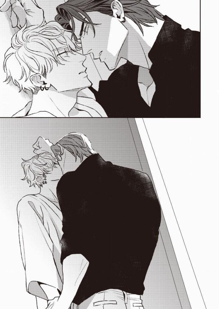 Con Ngươi Tựa Hổ Phách 4 trang 30