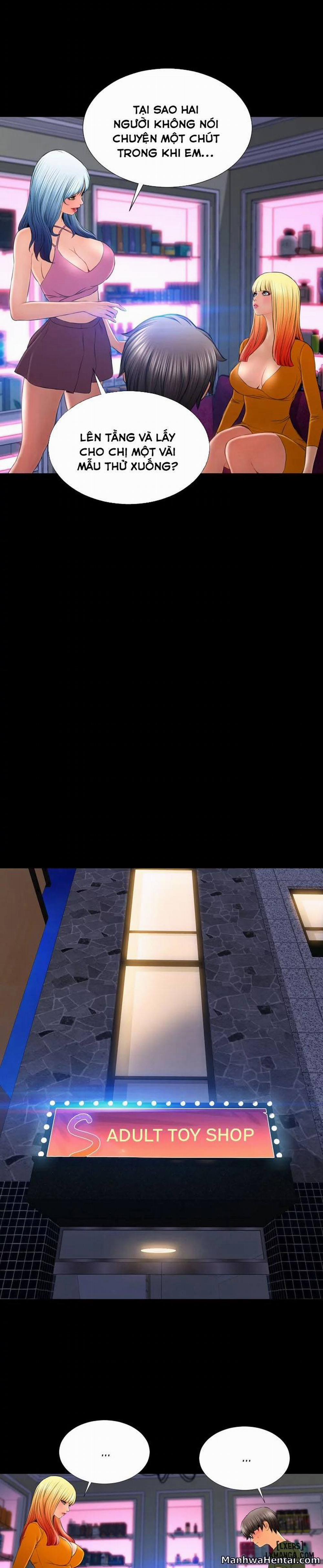 Cửa Hàng Đồ Chơi Người Lớn 24 trang 13