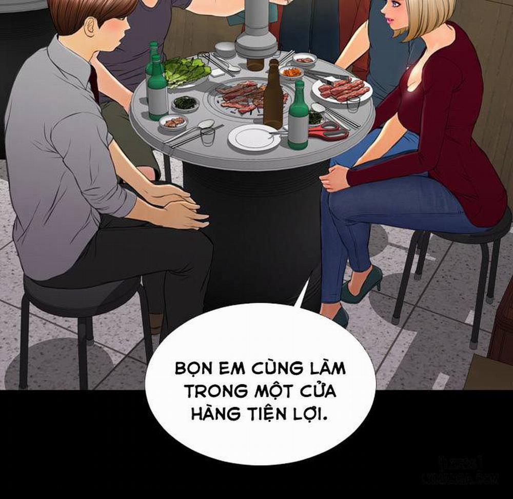 Cửa Hàng Đồ Chơi Người Lớn 42 trang 70