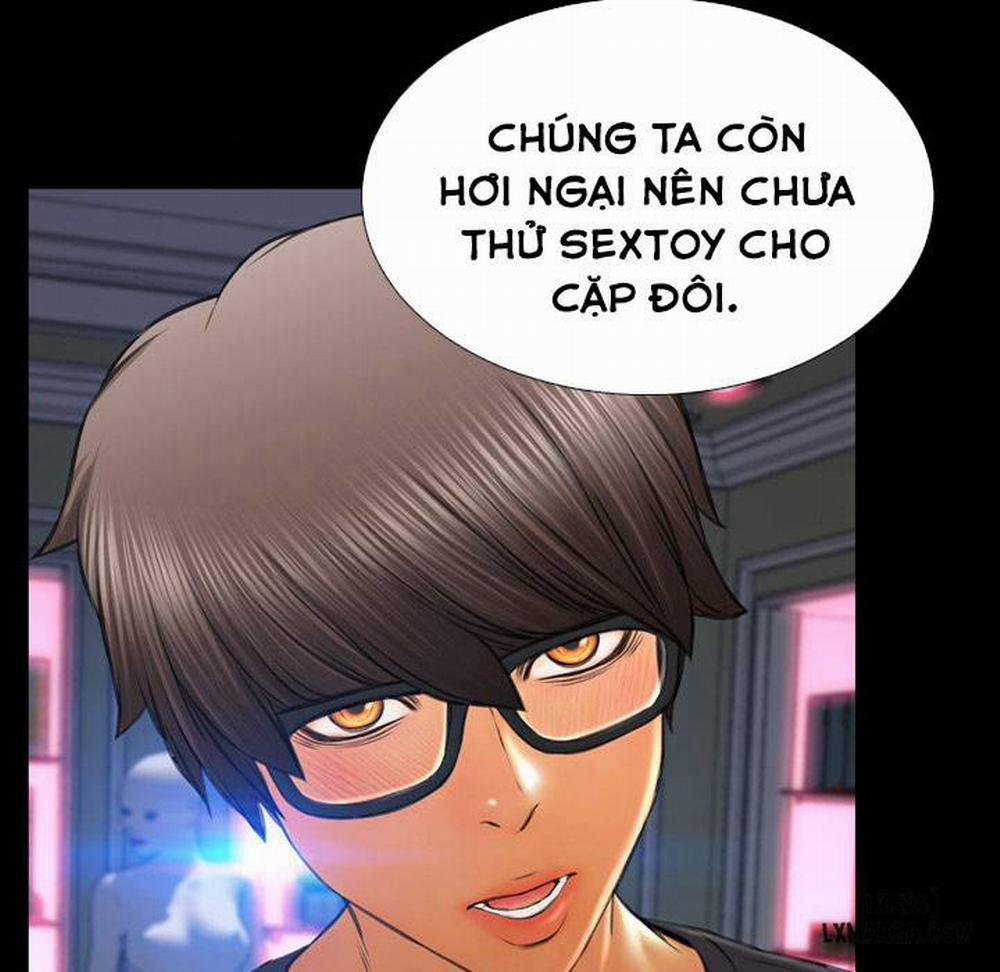 Cửa Hàng Đồ Chơi Người Lớn 48 trang 122