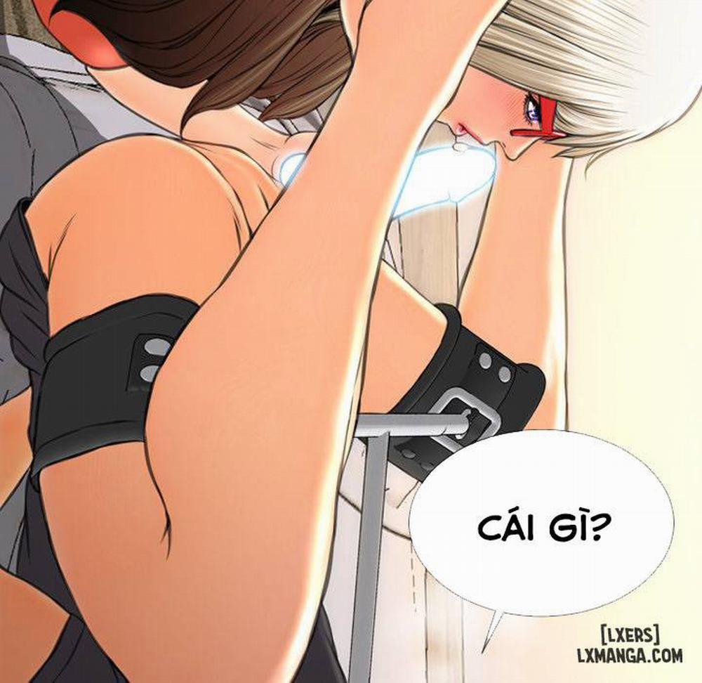 Cửa Hàng Đồ Chơi Người Lớn 49 trang 42