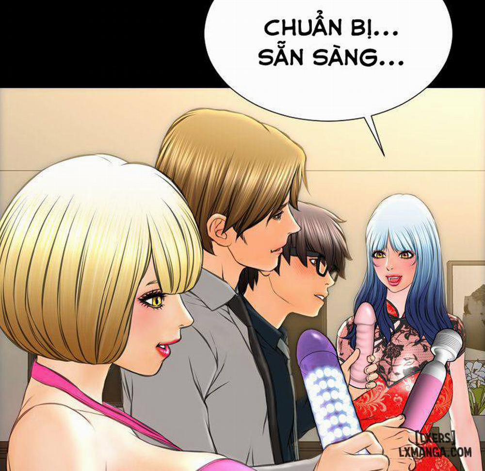 Cửa Hàng Đồ Chơi Người Lớn 69 trang 151