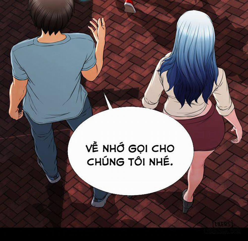 Cửa Hàng Đồ Chơi Người Lớn 72 trang 69