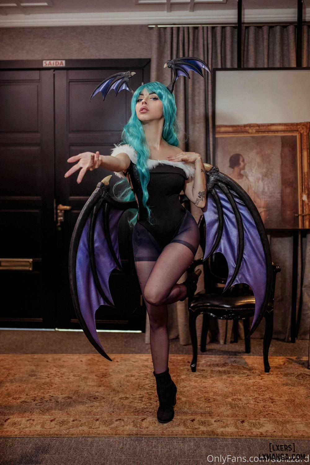 Hình Cosplay 733 - Amanda Welp trang 0