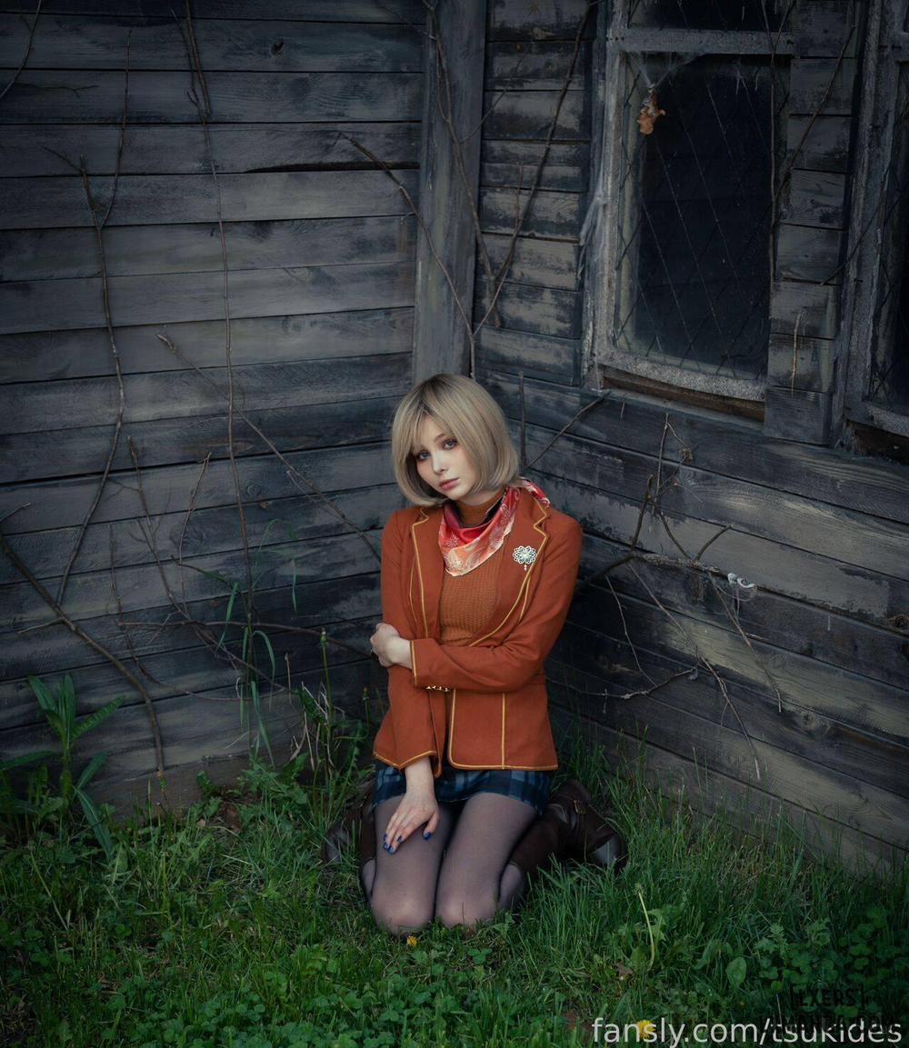 Hình Cosplay 792 - Tsuki Desu trang 1