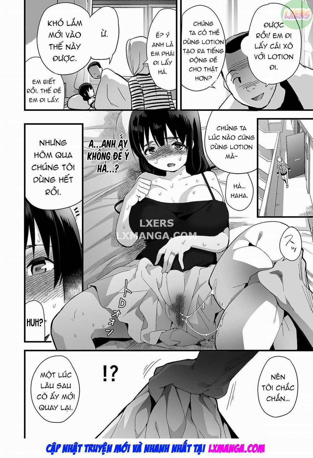 Hitozuma Netori Surprise ~Danna no Me no Mae de Chitsunai Shasei Oneshot trang 11