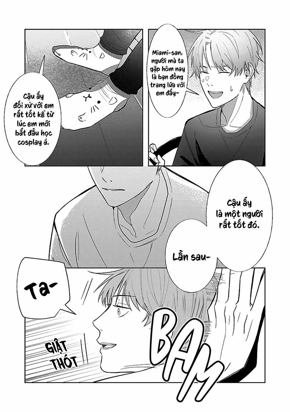 Sẽ Chết Mất Nếu Sếp Biết Tôi Cosplay Waifu Của Hắn 4 trang 22