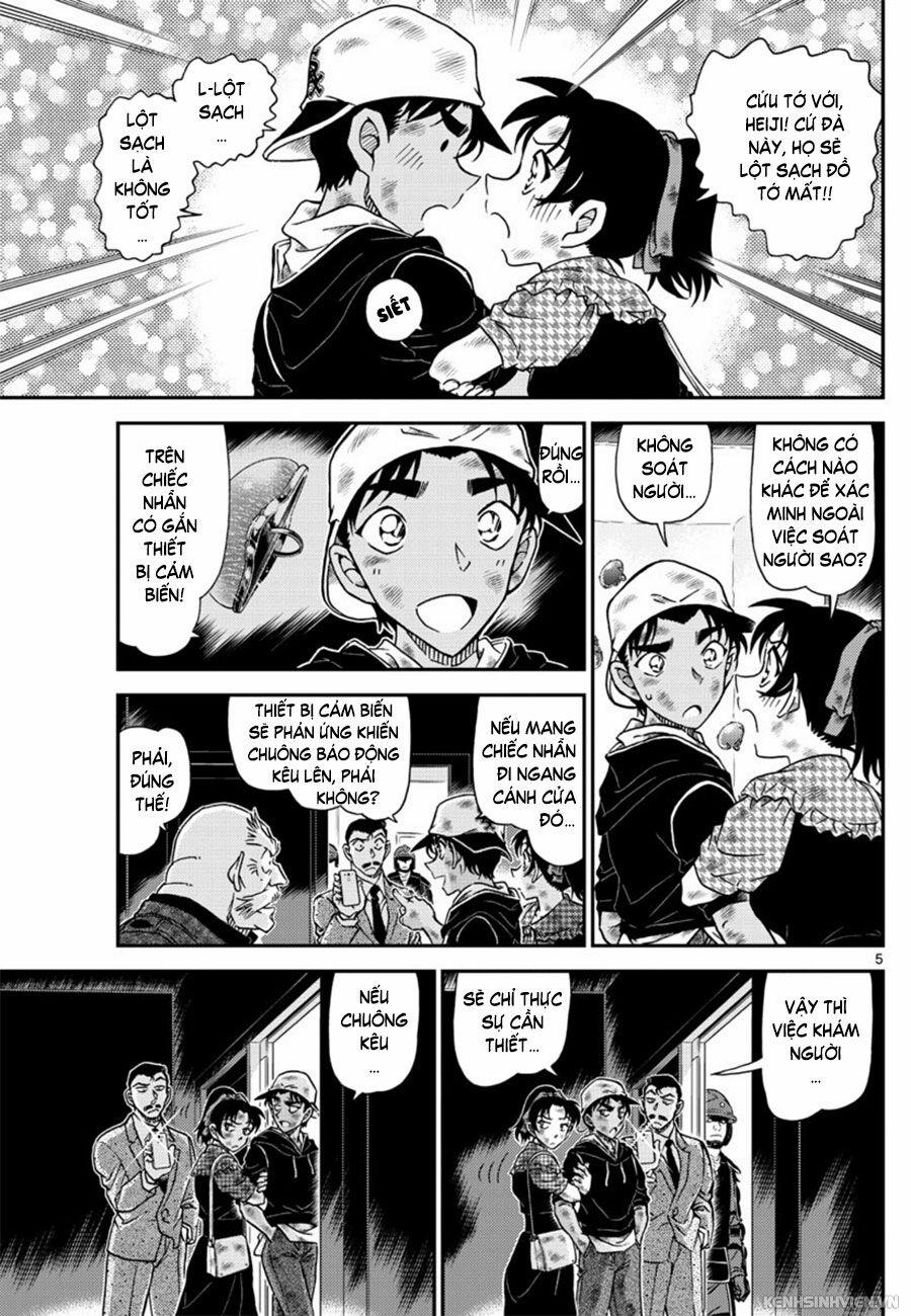 Thám Tử Conan 1020 trang 4