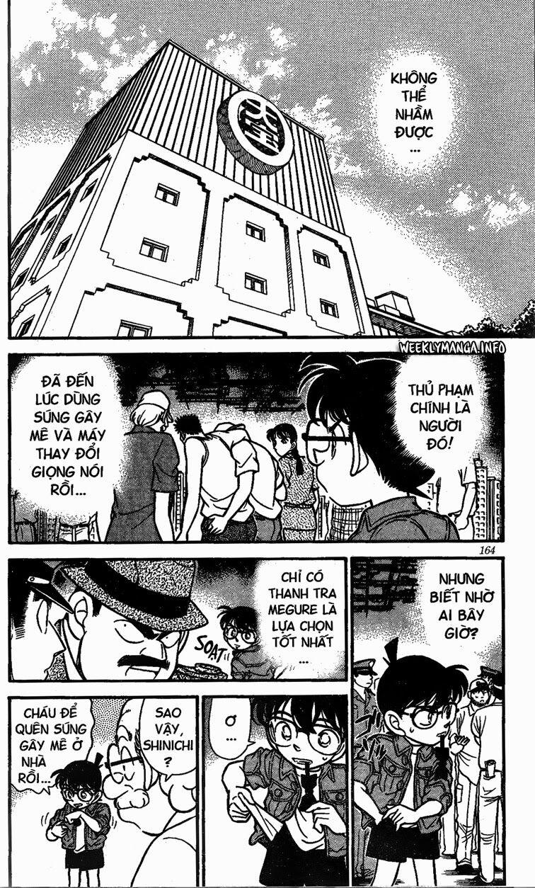 Thám Tử Conan 130 trang 2