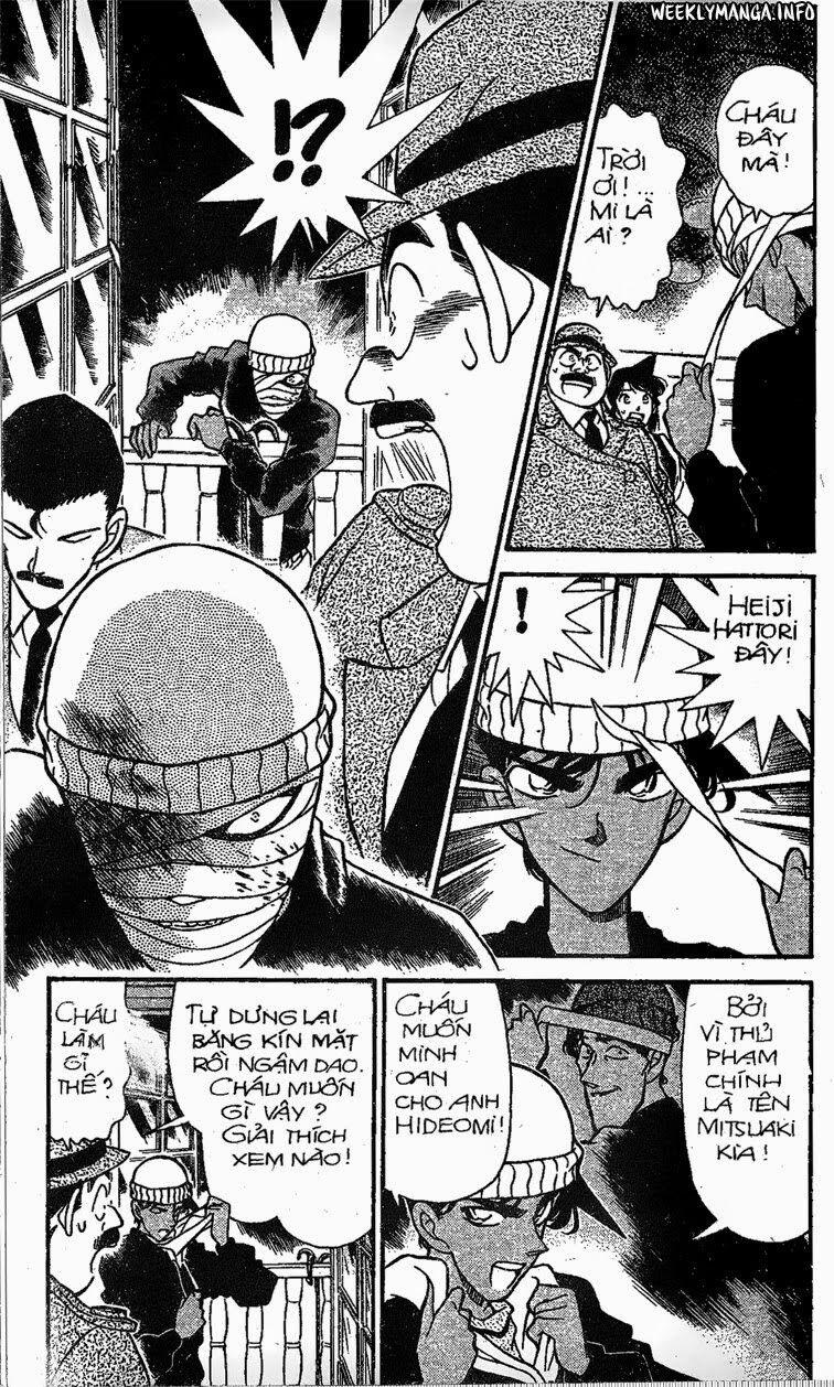 Thám Tử Conan 153 trang 4