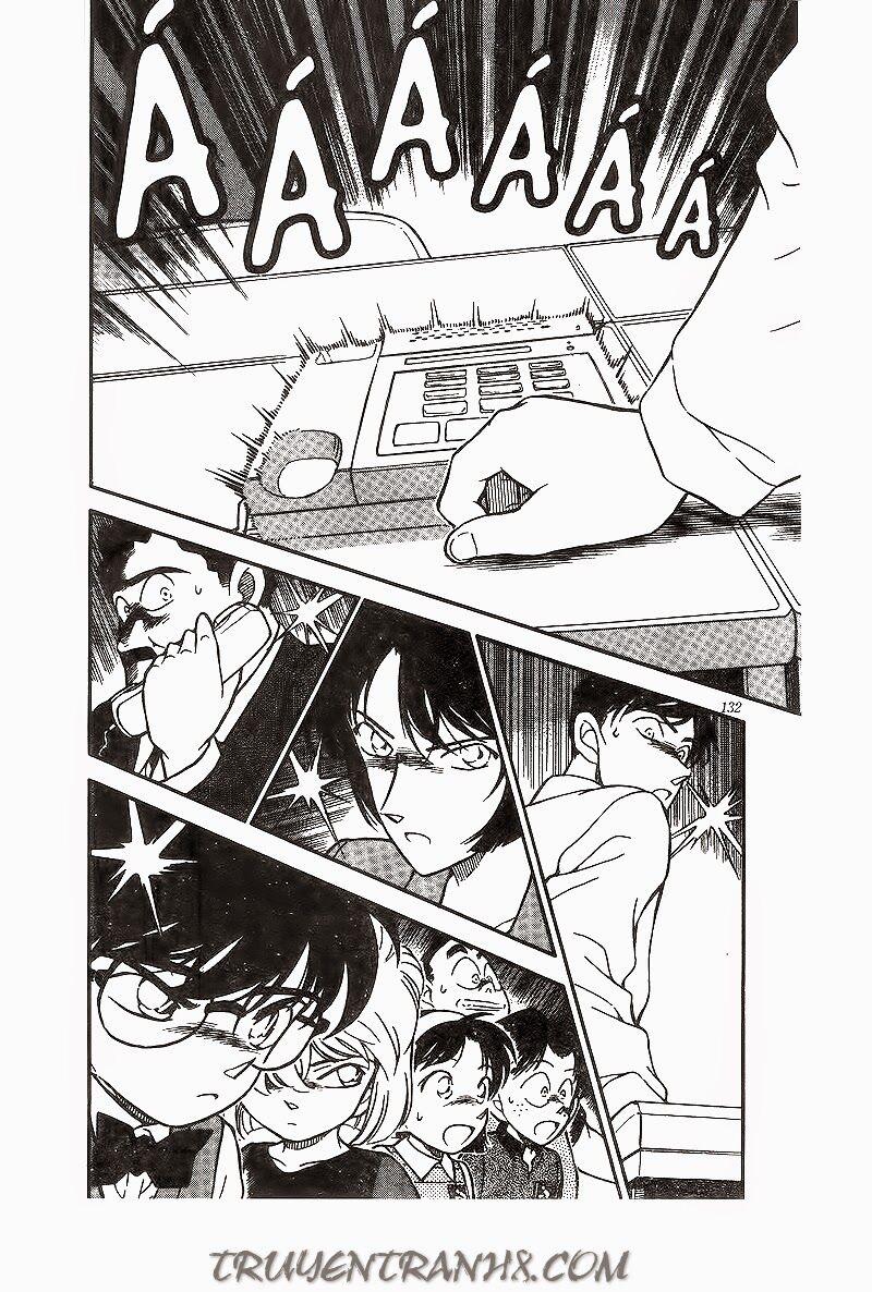 Thám Tử Conan 208 trang 11