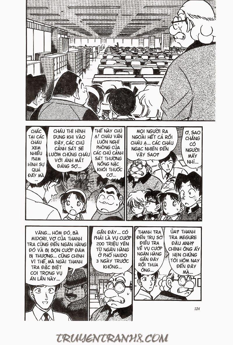 Thám Tử Conan 208 trang 3
