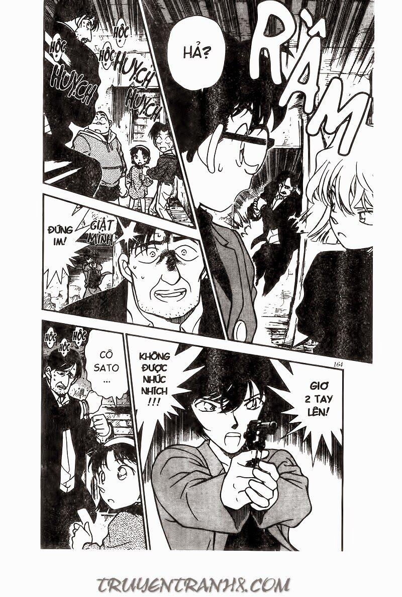 Thám Tử Conan 231 trang 3