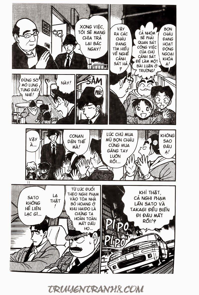 Thám Tử Conan 232 trang 8