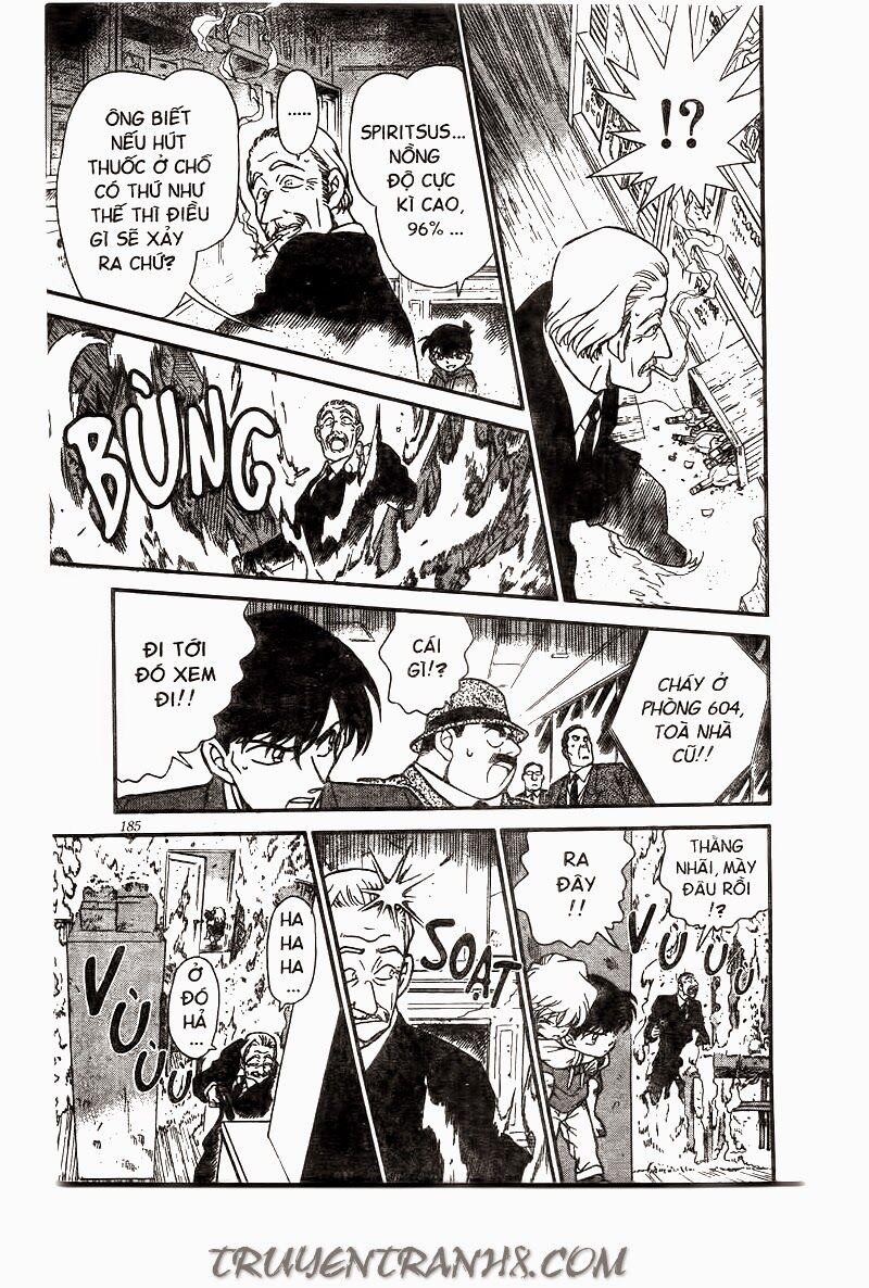 Thám Tử Conan 242 trang 12