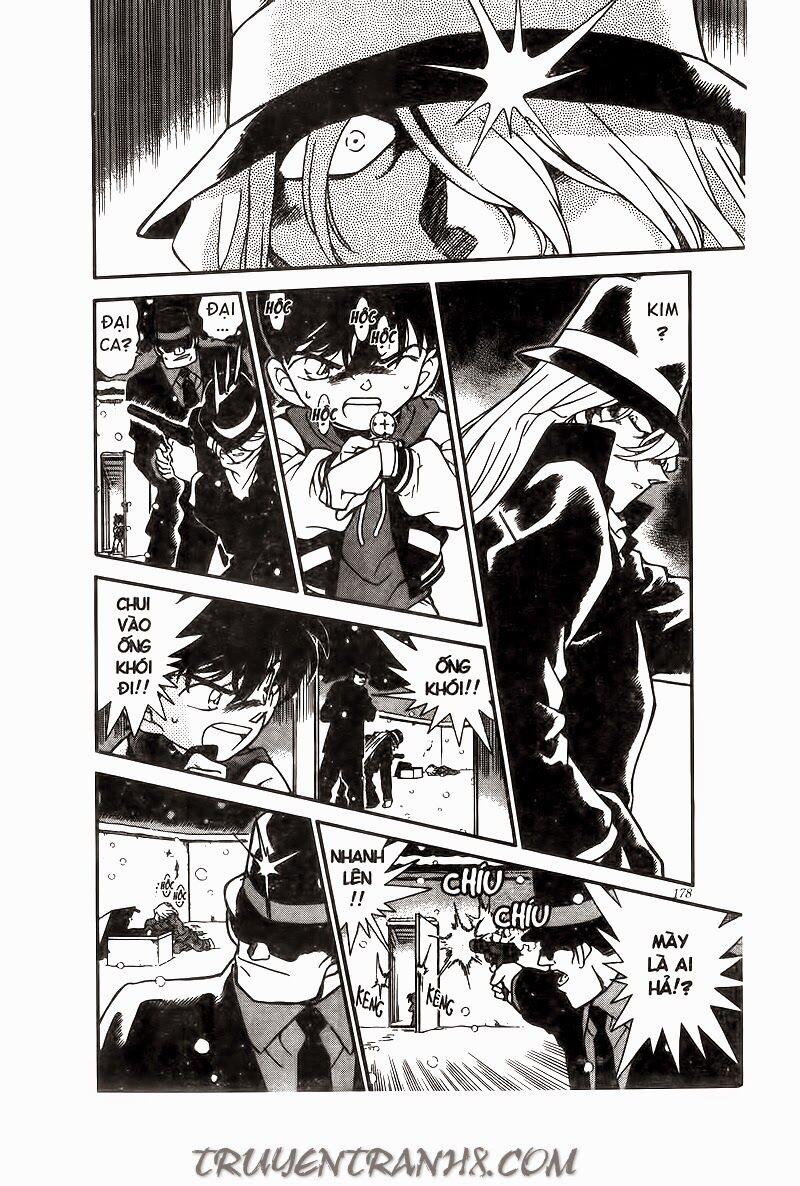 Thám Tử Conan 242 trang 5