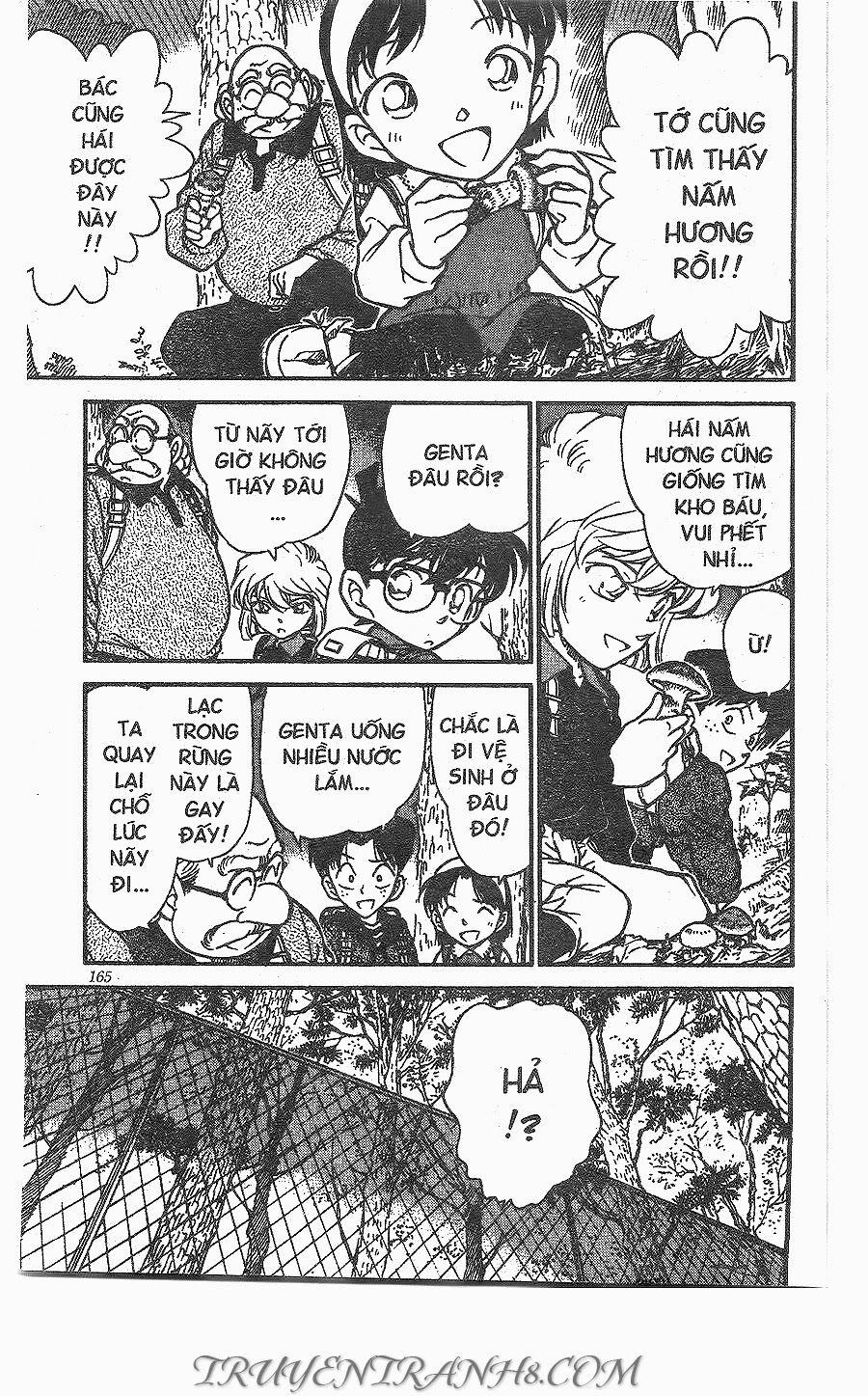 Thám Tử Conan 273 trang 4