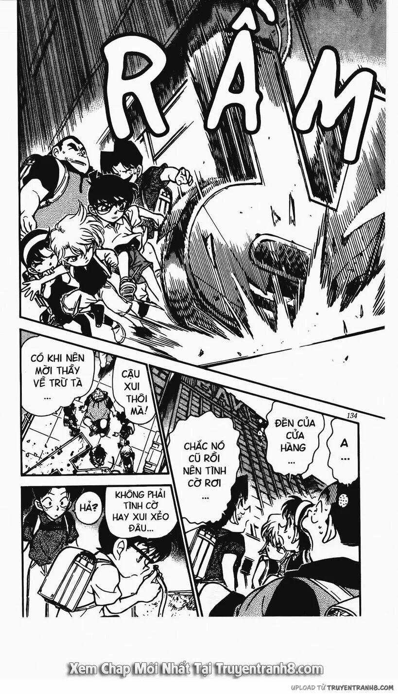 Thám Tử Conan 303 trang 7