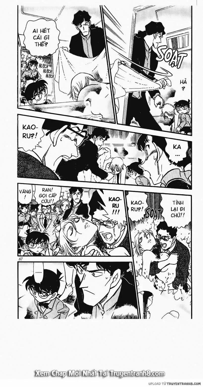 Thám Tử Conan 323 trang 2
