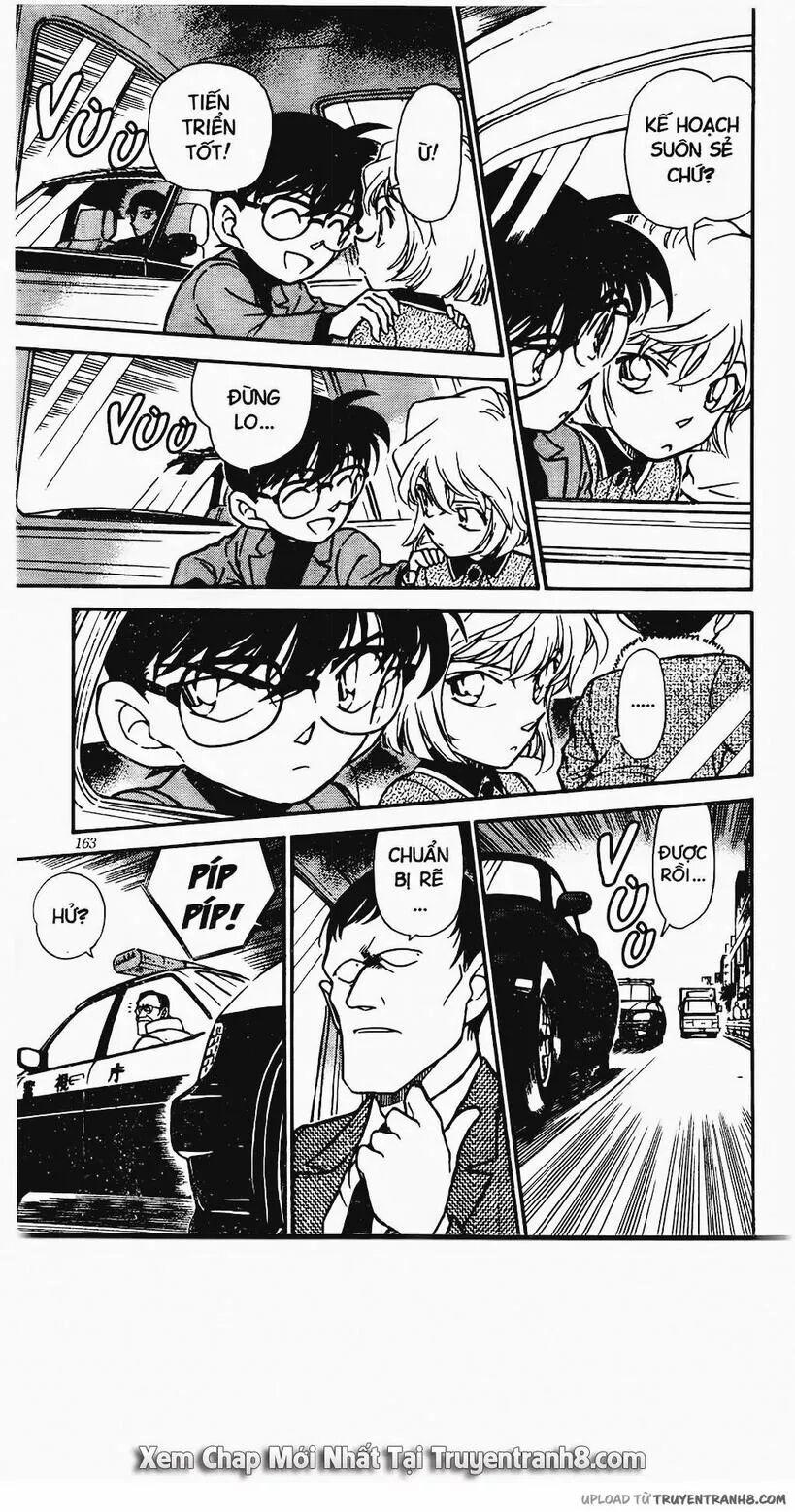 Thám Tử Conan 327 trang 10