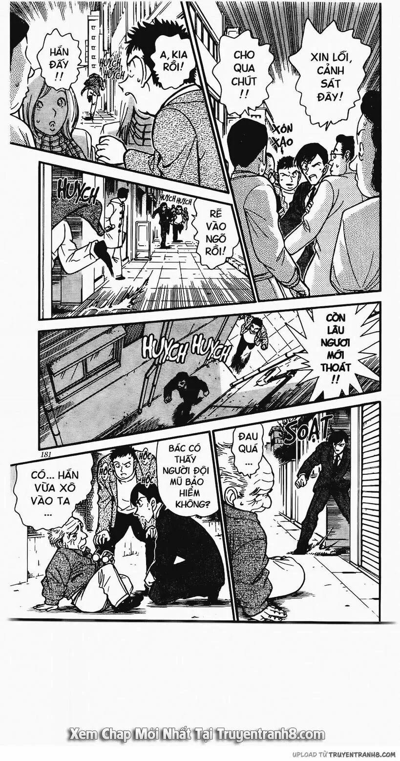 Thám Tử Conan 328 trang 10