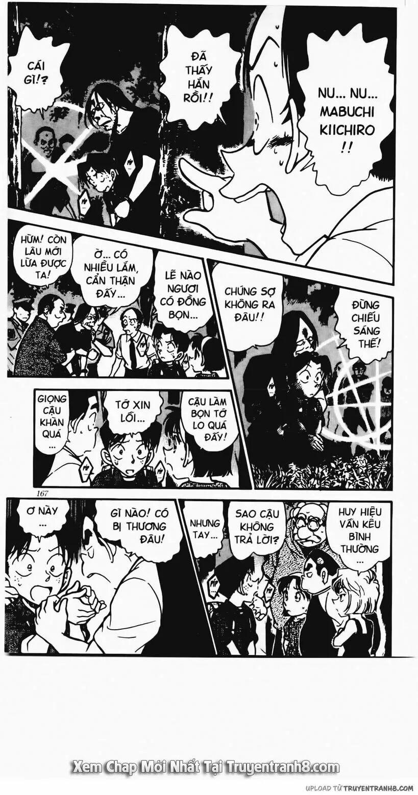 Thám Tử Conan 360 trang 12