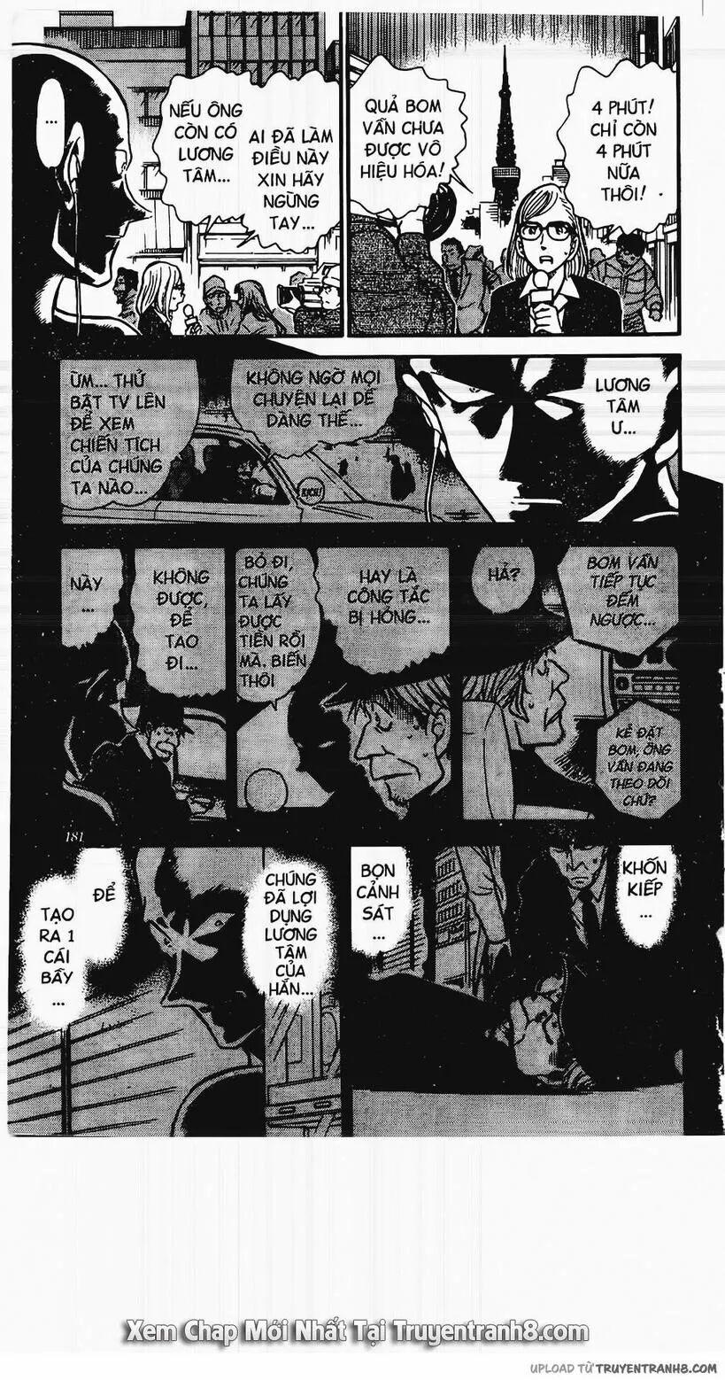Thám Tử Conan 372 trang 10