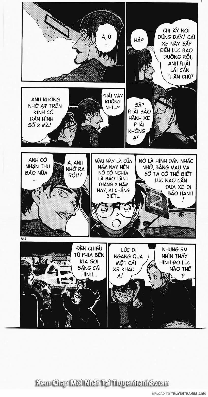 Thám Tử Conan 382 trang 2
