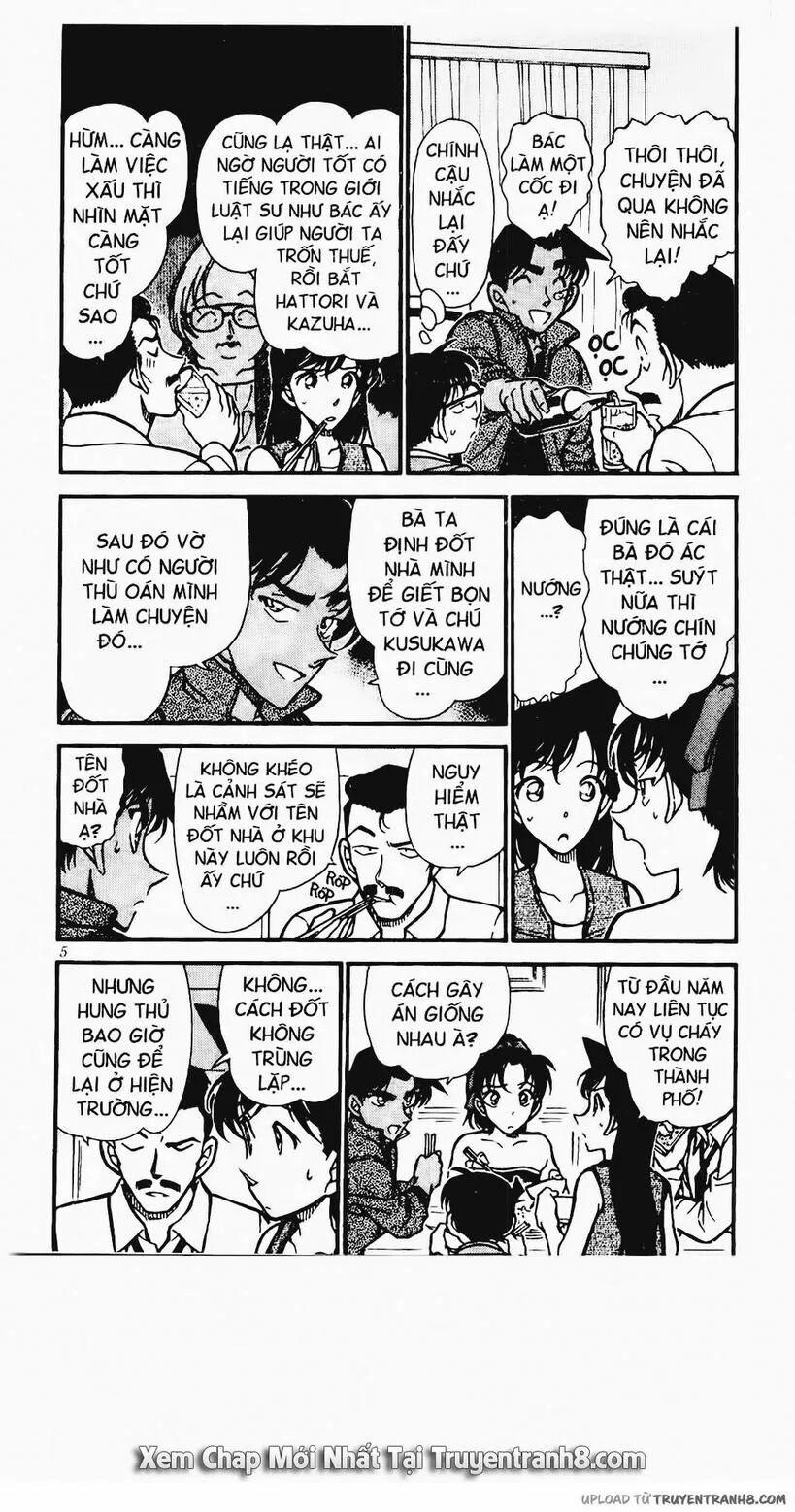 Thám Tử Conan 393 trang 2