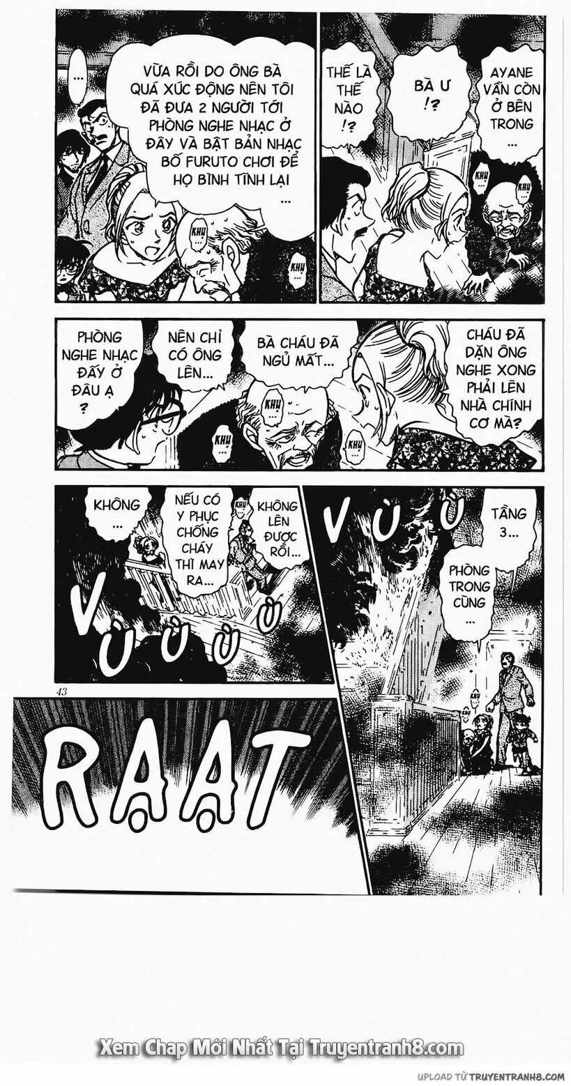 Thám Tử Conan 471 trang 4