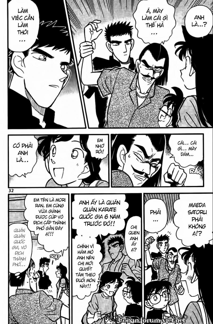 Thám Tử Conan 72 trang 9